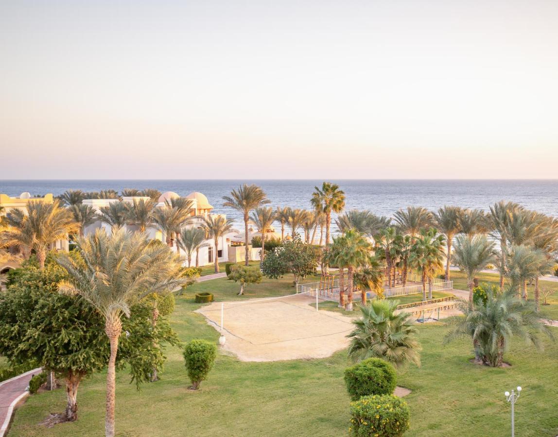Serenity Makadi Beach Bagian luar foto El Alamein