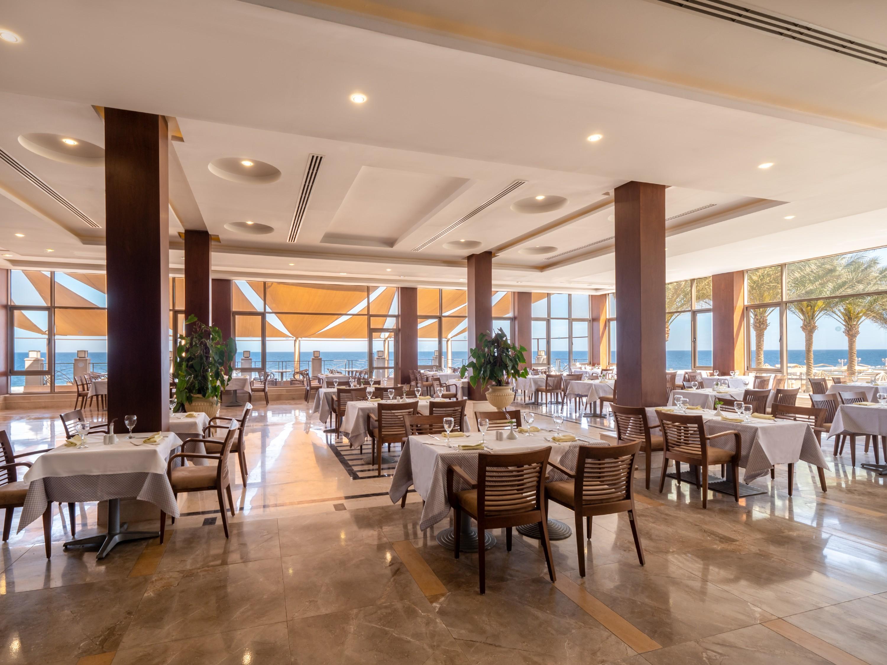 Serenity Makadi Beach Bagian luar foto The restaurant